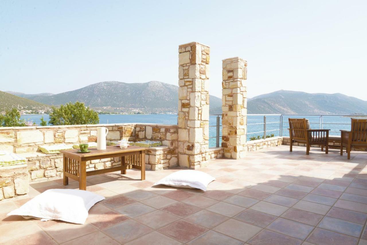 Blueline Guesthouse Agios Dimitrios  Ngoại thất bức ảnh